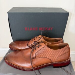 Blake McKay Men’s Tan Leather Derby Shoes